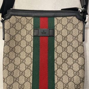 Gucci crossbody bag
